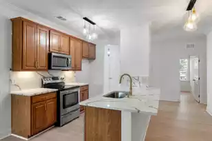 197 Golfview Ln, Summerville, SC 29485 - Photo 9