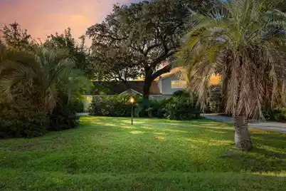 1315 Edgewater Drive S, Charleston, SC 29407 - Photo 5