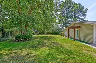 1639 Central Ave, Summerville, SC 29483 - Photo 43