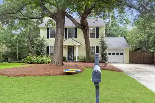 1311 Shire Rd, Mount Pleasant, SC 29464 - Photo 1