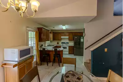 469 Courtland Drive, Summerville, SC 29486 - Photo 7