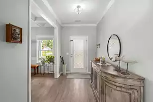 313 Forsythia Ave, Summerville, SC 29483 - Photo 9