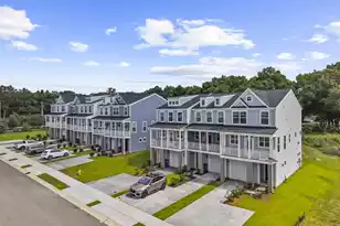 422 Katies Scenic Ct, Charleston, SC 29492 - Photo 5
