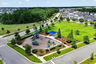 725 Quintan St, Summerville, SC 29486 - Photo 47