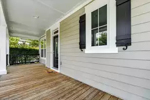 725 Quintan St, Summerville, SC 29486 - Photo 5