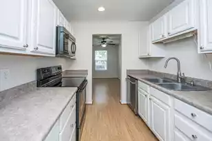 1523 Blaze Ln, Charleston, SC 29412 - Photo 5