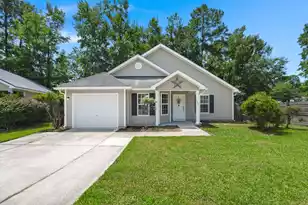 132 Coronet St, Summerville, SC 29483 - Photo 1