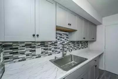 2494 Etiwan Avenue #2H, Charleston, SC 29414 - Photo 9
