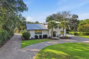 678 Edmonds Dr, Charleston, SC 29412 - Photo 3