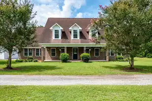 142 Cloverleaf Dr, Saint George, SC 29477 - Photo 3