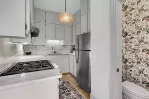 55 Laurens St, Charleston, SC 29401 - Photo 11