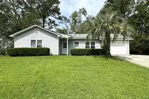 108 Columbia Dr, Ladson, SC 29456 - Photo 1