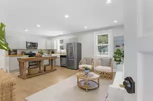 1 10th Ave, Charleston, SC 29403 - Photo 9