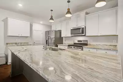 3818 Sawmill Court, Mount Pleasant, SC 29429 - Photo 9