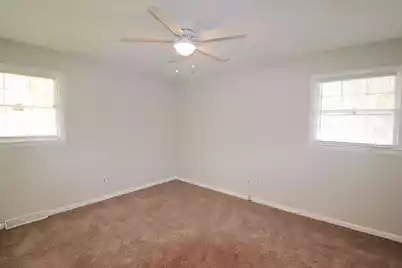 2395 Vistavia Road, North Charleston, SC 29406 - Photo 15