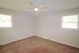 2395 Vistavia Rd, North Charleston, SC 29406 - Photo 15