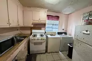 34 Kennedy St, Charleston, SC 29403 - Photo 15