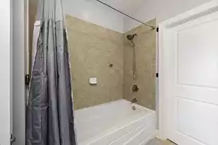 2000 Belle Isle Ave, Mount Pleasant, SC 29464 - Photo 25