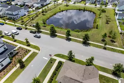 670 Blueway Avenue, Summerville, SC 29486 - Photo 7