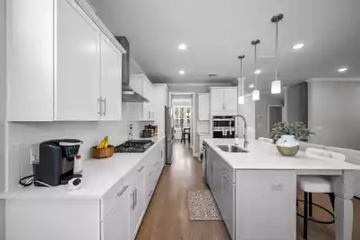 670 Blueway Avenue, Summerville, SC 29486 - Photo 19