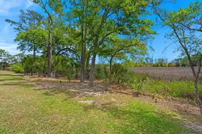 808 Forrest Drive, Charleston, SC 29492 - Photo 37