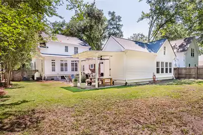 1124 Sea Island Crossing Lane, Mount Pleasant, SC 29464 - Photo 3