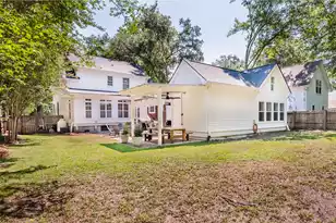 1124 Sea Island Crossing Ln, Mount Pleasant, SC 29464 - Photo 3