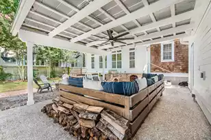 1124 Sea Island Crossing Ln, Mount Pleasant, SC 29464 - Photo 35
