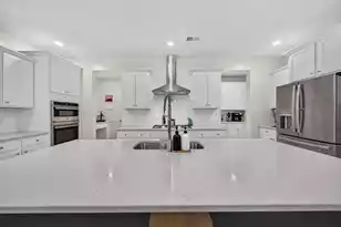 7071 Pumpkinseed Dr, Johns Island, SC 29455 - Photo 5