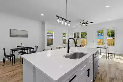 1918 Emden Street, North Charleston, SC 29406 - Photo 5