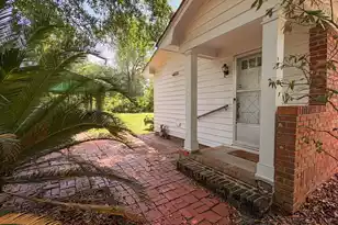 208 George St, Walterboro, SC 29488 - Photo 3