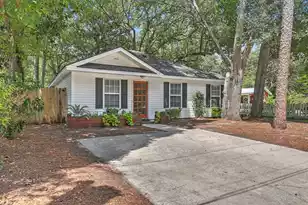 1612 Poinsettia Rd, Charleston, SC 29407 - Photo 1