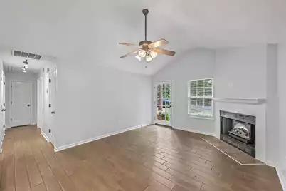 1612 Poinsettia Road, Charleston, SC 29407 - Photo 9