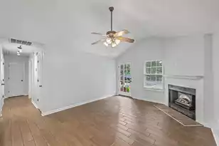 1612 Poinsettia Rd, Charleston, SC 29407 - Photo 9