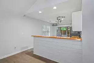 1612 Poinsettia Rd, Charleston, SC 29407 - Photo 15
