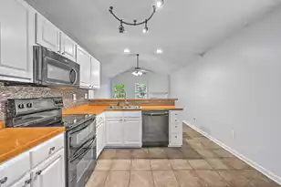 1612 Poinsettia Rd, Charleston, SC 29407 - Photo 15