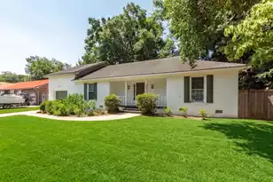 765 Leafwood Rd, Charleston, SC 29412 - Photo 1