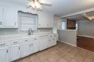 765 Leafwood Rd, Charleston, SC 29412 - Photo 15