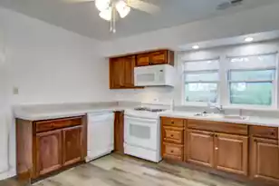 1833 Orangeburg St, North Charleston, SC 29405 - Photo 7