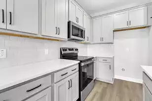 149 Berry Shls Dr, Summerville, SC 29485 - Photo 11