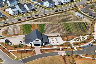 131 Archdale St, Summerville, SC 29486 - Photo 31