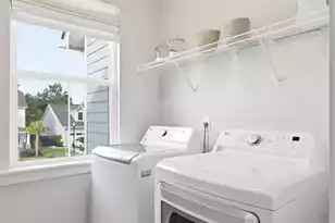 131 Archdale St, Summerville, SC 29486 - Photo 23