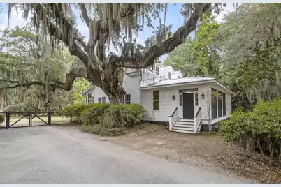 2518 Grace Chapel Road, Wadmalaw Island, SC 29487 - Photo 3