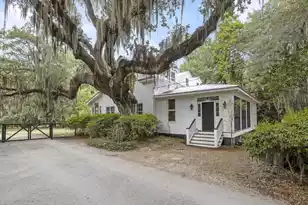 2518 Grace Chapel Rd, Wadmalaw Island, SC 29487 - Photo 3