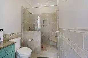 1 Bennett St, Charleston, SC 29401 - Photo 27
