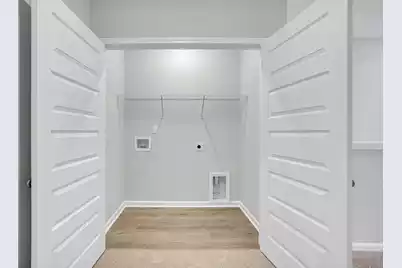 8 Dahlberg Street, Summerville, SC 29483 - Photo 11