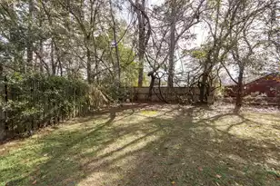 1305 Mathis Ferry Rd, Mount Pleasant, SC 29464 - Photo 21