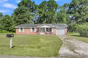 216 Gardenia St, Summerville, SC 29483 - Photo 1