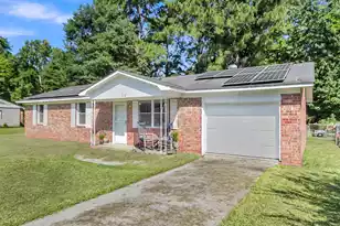 216 Gardenia St, Summerville, SC 29483 - Photo 3
