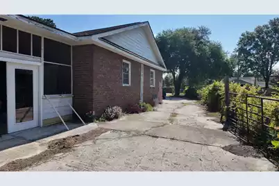 463 Old Moncks Corner, Goose Creek, SC 29445 - Photo 17